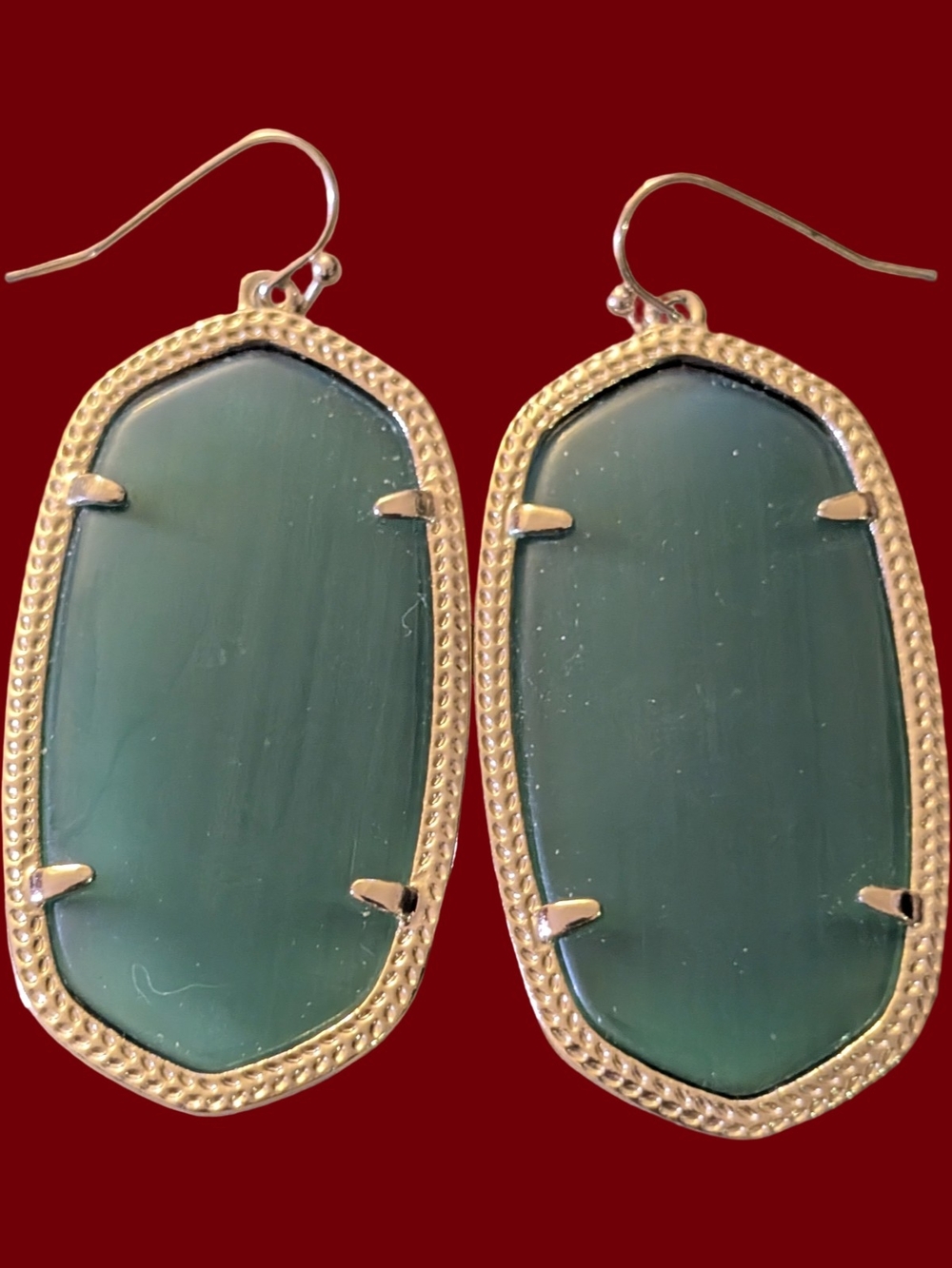 Kendra Scott Danielle Gold Frame Green Cats Eye Drop Earrings